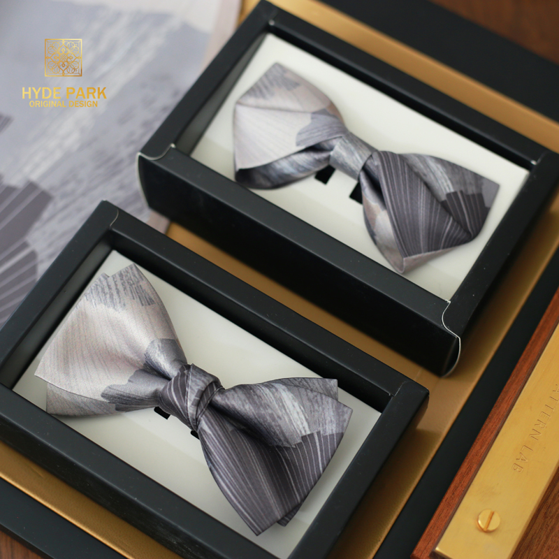 Mens Grooming Box - صندوق هدايا أفضل رجل للعريس فضي